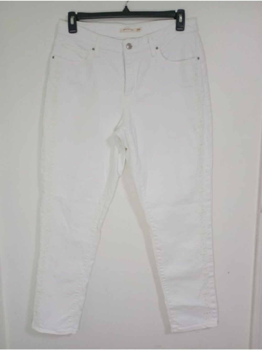 Levis Womens 311 Shaping Skinny White Jeans Floral Embroidery 18W Cotton Blend